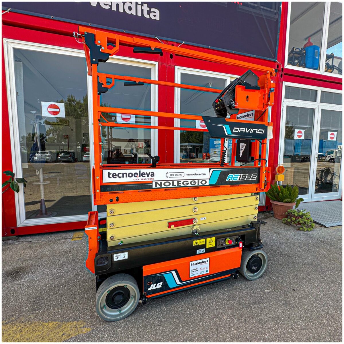 Piattaforma Verticale Elettrica JLG AE1932 DAVINCI