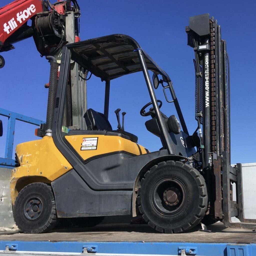 Carrelli elevatori diesel vs elettrici