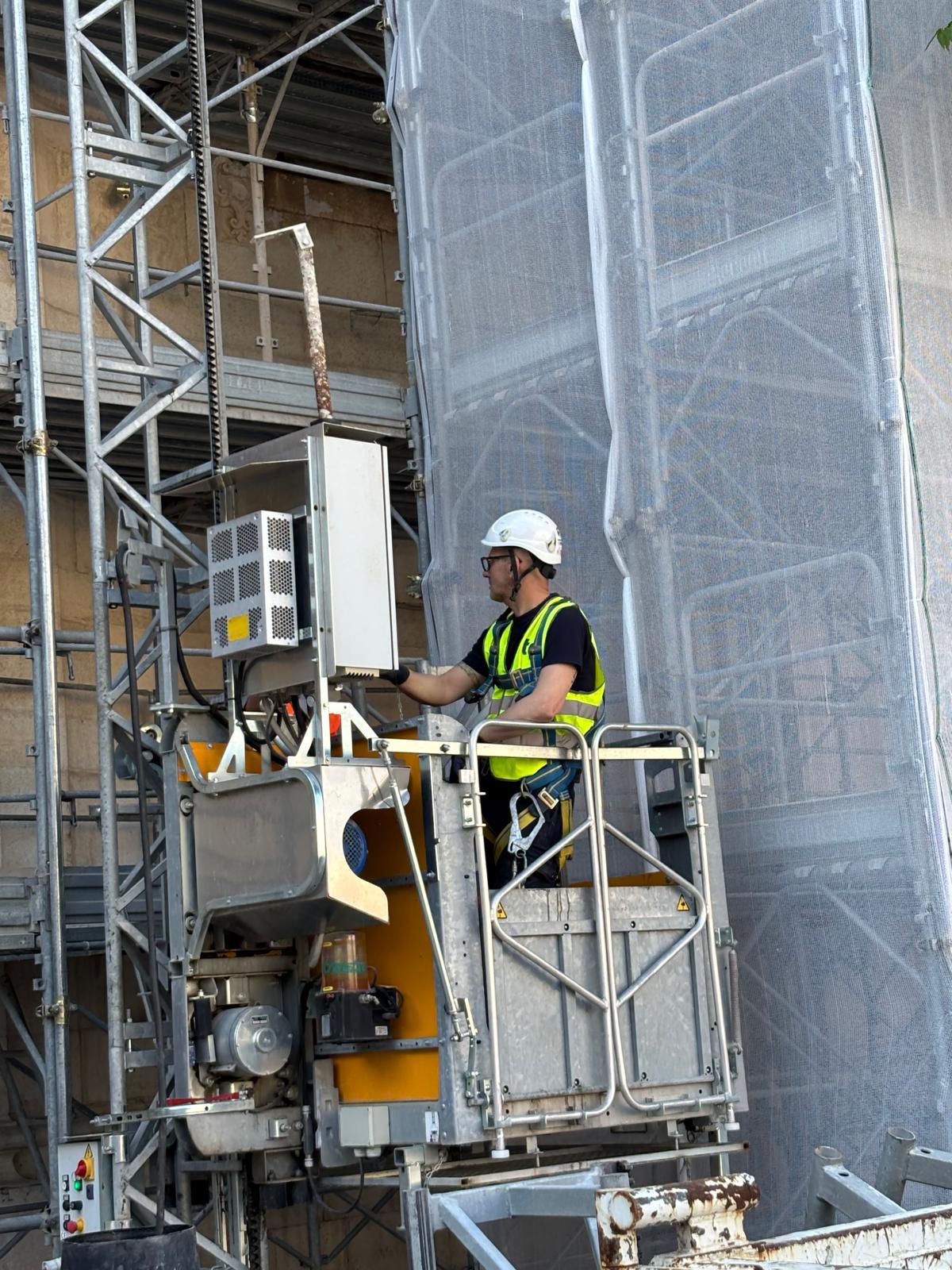 Piattaforma elevatrice